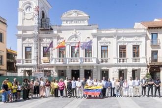 Guadalajara rinde homenaje a las víctimas de los terremotos en Venezuela con un minuto de silencio