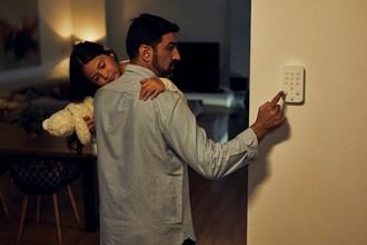 La protección asistencial en el hogar se dispara un 57% en 2026