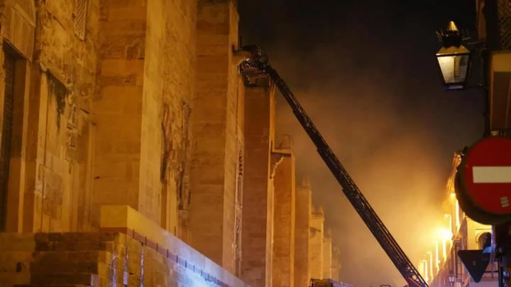 Incendio en la Mezquita de Córdoba