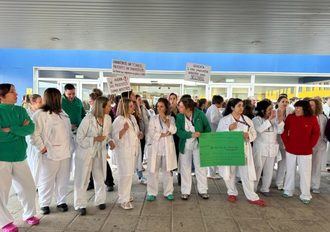 Nueva protesta por las intoxicaciones del Hospital de Toledo : «No es sugestión, es intoxicación»