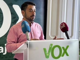 VOX denuncia la inacción del Gobierno regional ante la plaga de conejos que devasta La Campiña