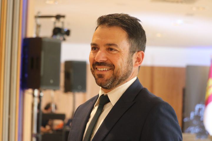 Iván Sánchez lamenta el retraso en la inauguración del Parador de Molina y alerta sobre el uso personal que el PSOE hace de estas instalaciones