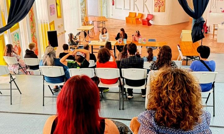 CabaBooks: Un festival literario juvenil impulsa el cambio en Cabanillas del Campo
