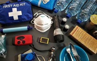 La UE recomienda tener un kit de emergencia en casa para resistir 72 horas sin ayuda