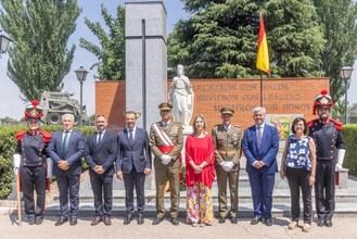 La alcaldesa de Guadalajara asiste a la festividad de San Fernando en el Parque de Ingenieros