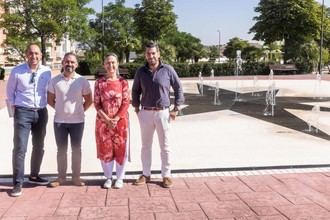 La alcaldesa de Guadalajara inspecciona mejoras en fuentes del Parque de Las Lomas