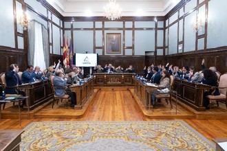 Diputación renueva contrato con CaixaBank para cajeros en 33 localidades rurales