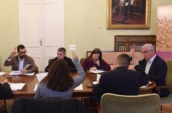 Diputación destina 400.000 € para collares de protección en ganaderías frente al lobo ibérico