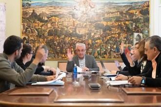 Diputación invierte 123.900 € para completar vestuarios en piscina de Cogolludo