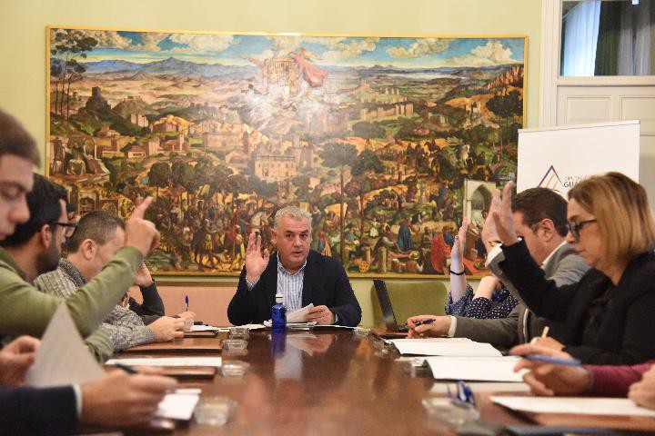 Diputación destina 2,5 millones de euros a 409 localidades para mejoras municipales