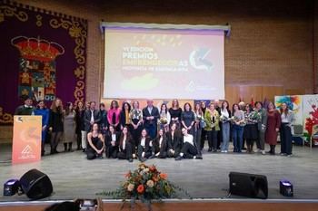 Premios Mujer Emprendedora 2025 destacan el impacto de proyectos liderados por mujeres en sus comunidades