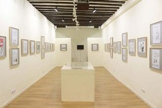 Inauguran la exposición 'SuperhARTas' en la Fábrica del Humor