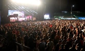 Éxito rotundo de La la Love You en Cabanillas con un Ferial lleno de energía
