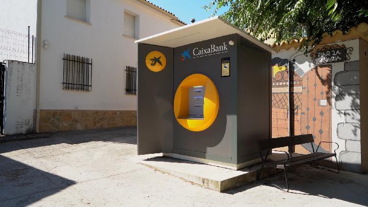 Cajeros rurales de Diputación y CaixaBank registran 360,000 operaciones en 2024
