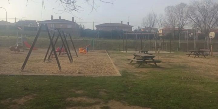 Mantenimiento de parques y jardines en El Casar durante febrero