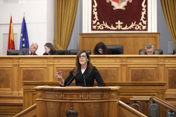 Uno de cada seis jóvenes castellanomanchegos ha abandonado sus estudios por falta de políticas eficaces de Page