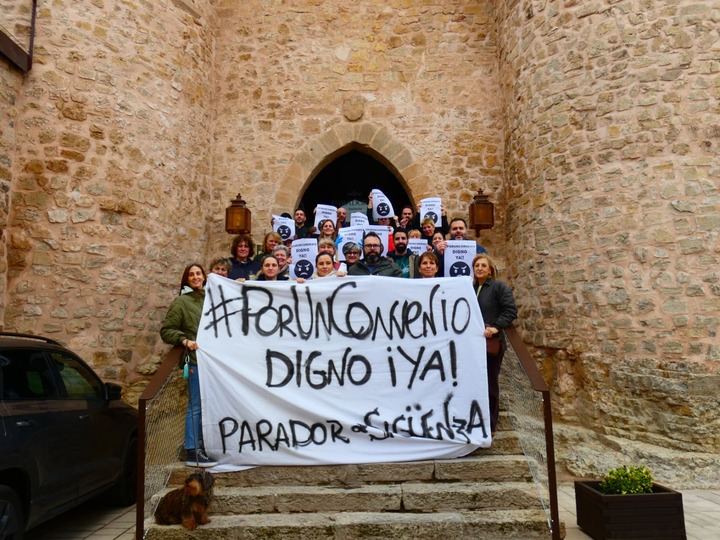 Las trabajadoras y trabajadores de Paradores (también los Sigüenza y Molina) vuelven a movilizarse ante la falta de avances de sus reclamaciones