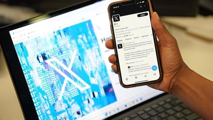 Bruselas multa a X con 120 millones por engañar a sus usuarios con la marca azul de verificación