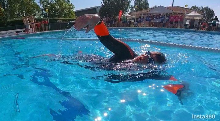 Nacho Redondo nadará diez horas seguidas para recaudar fondos y visibilizar el trabajo de AFAGU