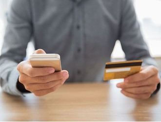 El 82% de los españoles considera cambiar de banco en 2026