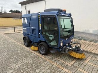 Quer estrena barredora industrial para mejorar la limpieza urbana