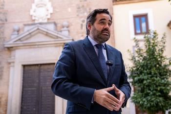Núñez exige elecciones generales y pide a Page que retire su apoyo a Sánchez para devolver la voz a los españoles
