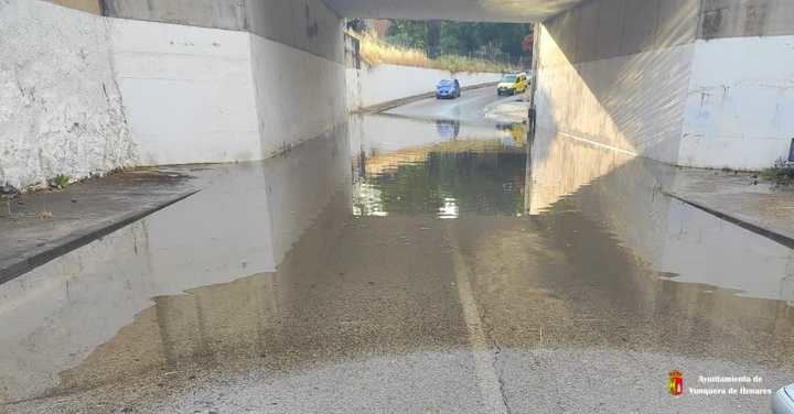 El ayuntamiento de Yunquera de Henares exige a ADIF soluciones urgentes ante el cierre del paso inferior por riesgo de colapso