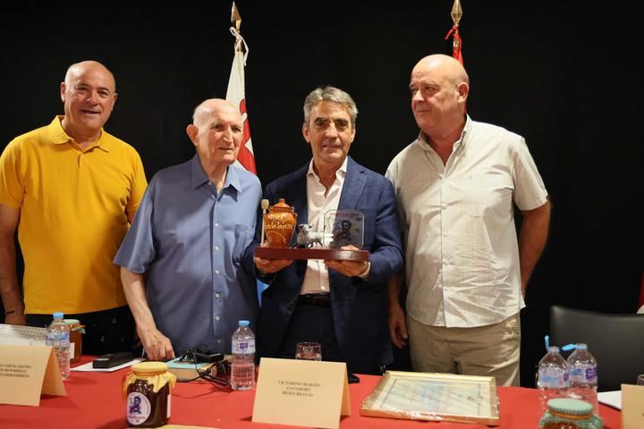 65 kilos de miel celebran 65 años de Victorino Martín y su legado único en la tauromaquia mundial