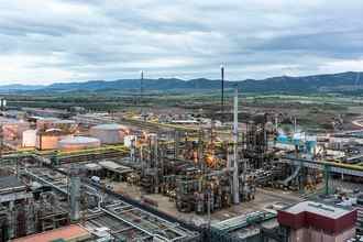 La petroquímica de Puertollano entra en parada tras un fallo del suministro eléctrico