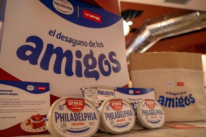 Philadelphia y VIPS lanzan campaña para fomentar desayunos entre amigos