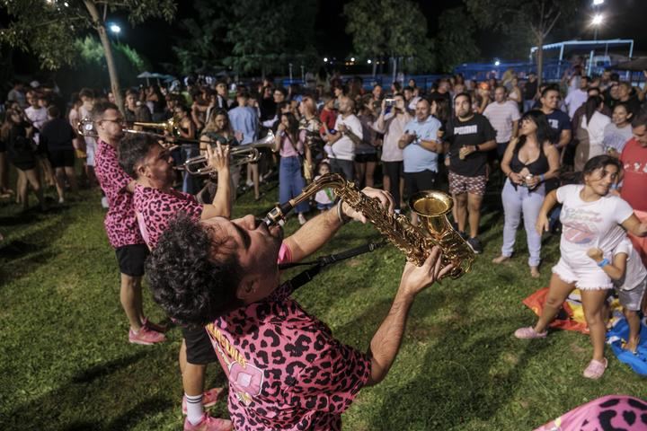 La piscina municipal de verano de Azuqueca supera los 35.000 usuarios