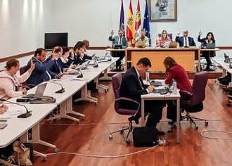 El Gobierno municipal del PP y VOX de Guadalajara lleva dos años esperando respuesta del ministro Puente mientras el PSOE se pone de perfil ante el caos ferroviario y falta de seguridad