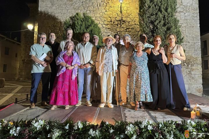 Gran ambiente en la XV Edición de la Noche de Versos de Torija