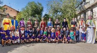 Guadalajara celebra el inicio de las Ferias con su primer desfile de gigantes y cabezudos