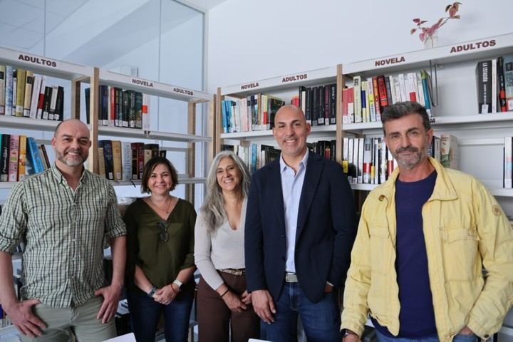 Quer abre su nueva Biblioteca Municipal en el Día Internacional de las Bibliotecas