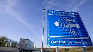 El radar más "multón" de España de la DGT está en la M-40 y sanciona, hace caja, cada cuatro minutos