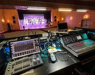 Ateneo Arriaca moderniza su auditorio con fondos europeos