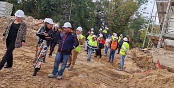 Aparecen restos de un cementerio en las obras de la nueva residencia 'Los Olmos' de Guadalajara
