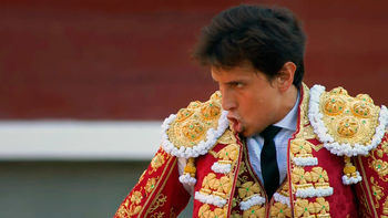 Una oreja 'in extremis' para Roca Rey y otra de justicia para Rafa Serna en Madrid