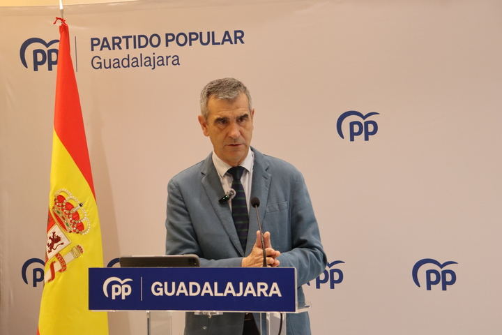 Antonio Román defiende el Plan de Apoyo a los Autónomos de Feijóo, del que se beneficiarían más de 16.000 trabajadores de Guadalajara