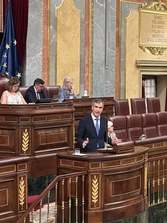 Antonio Roman: El apagon del 28 de abril es el simbolo de un gobierno que apaga los derechos, la rendicion de cuentas y la informacion