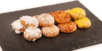 Viena Capellanes lanza 90.000 rosquillas para celebrar San Isidro en Madrid