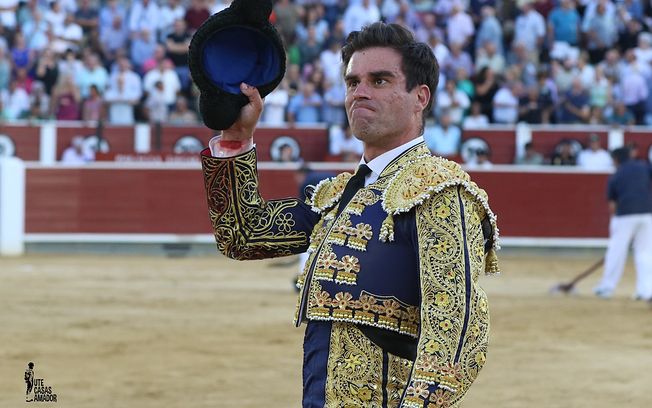 Una vuelta al ruedo de Rubén Pinar despide una Feria Taurina de Albacete marcada por la emoción, la entrega y el toreo de calidad sin premio