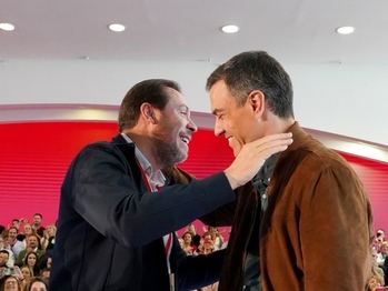 El juez Peinado demanda por calumnias a Óscar Puente, a Pablo Iglesias y a los periodistas Antón Losada y Ernesto Ekaizer