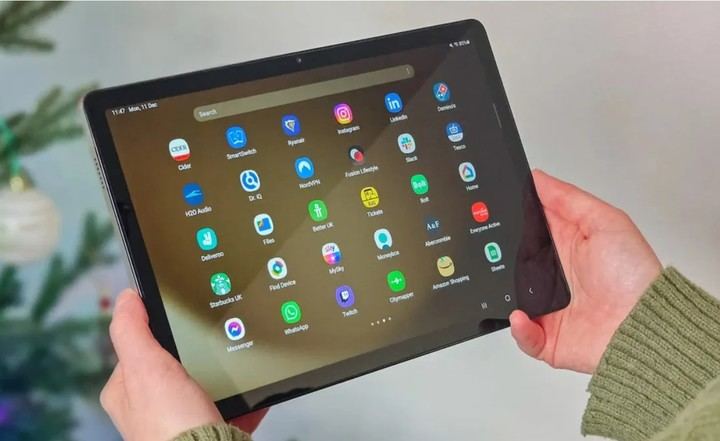 Fontanar impulsa la educación digital con tablets gratuitas para estudiantes de 1º de ESO