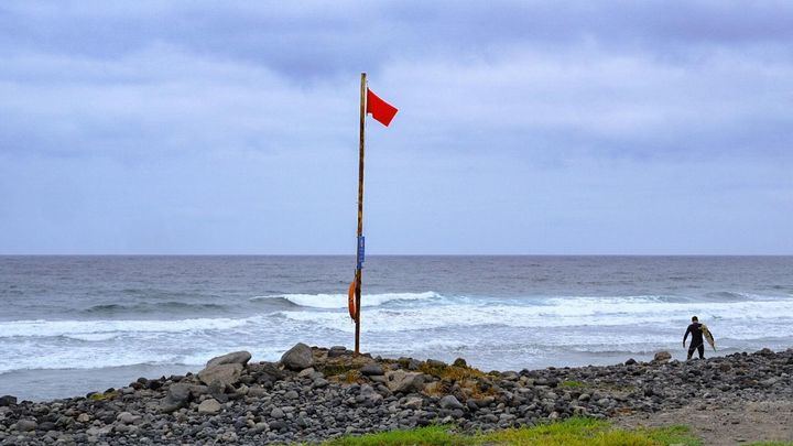 Las temperaturas descenderán este lunes en toda España y los frentes dejarán chubascos localmente fuertes