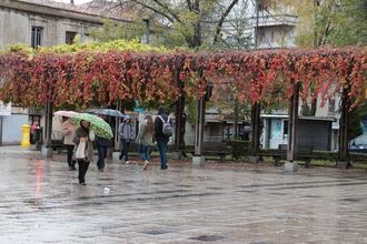 La llegada de frentes deja lluvias en casi toda España hasta el sábado y las temperaturas máximas caen 10ºC el jueves