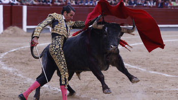 Uceda Leal deleita en Las Ventas con una medida faena de elegante clasicismo