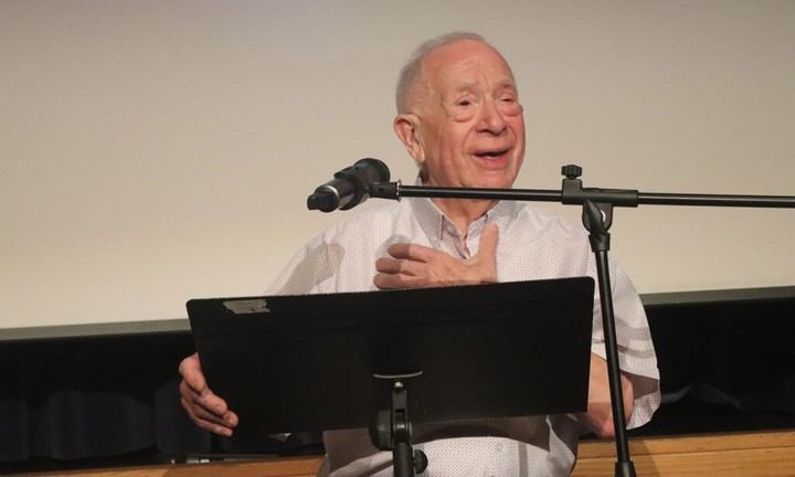 Cabanillas celebra el 85 cumpleaños de García Bonilla con un documental homenaje