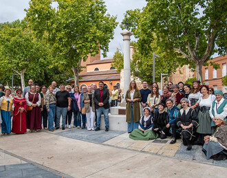Marchamalo celebra su IV Centenario con una nueva picota en la Plaza Mayor